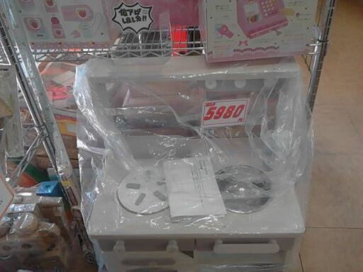 木製キッチン　ホワイト