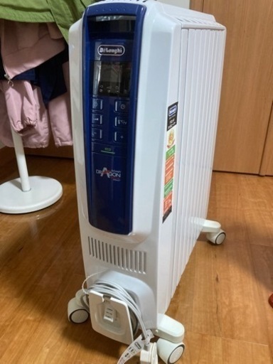 【値下げ】デロンギ　オイルヒーター【】