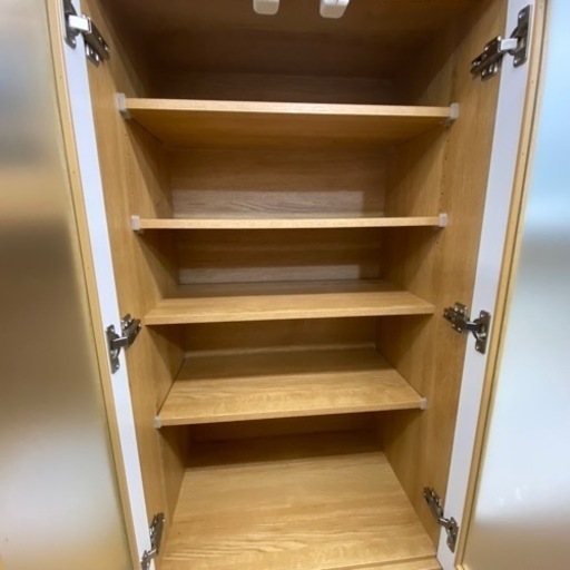 【トレファク摂津店】ニトリ2枚扉食器棚入荷致しました！！