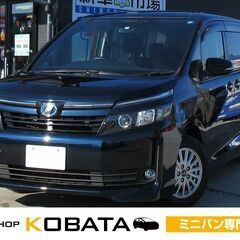 トヨタ　ヴォクシー　ハイブリッドＶ【自社ローン対応可】★1年保証...