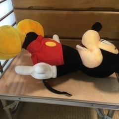 ミッキーのぬいぐるみの画像