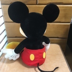 ミッキーのぬいぐるみの画像