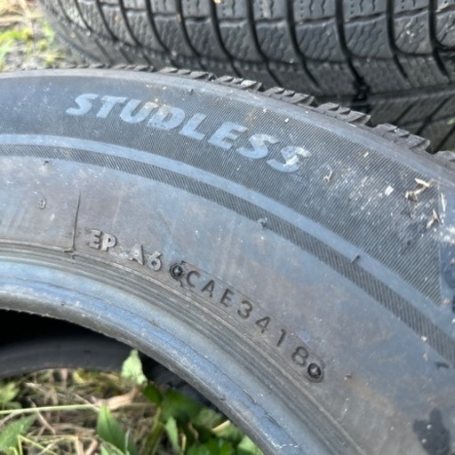 【商談中】中古スタッドレス225/60R16各1️⃣