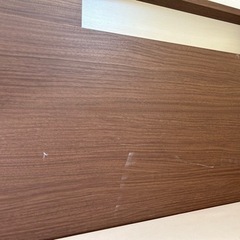 クイーンサイズベット　収納付き