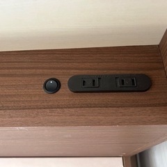 クイーンサイズベット　収納付き