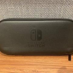 任天堂Switchセット (本体・ケース ・有線LANアダプタ・ソフト(スマブラ))の画像