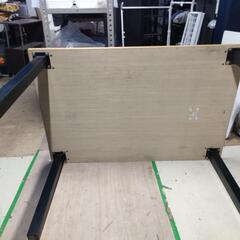 センターテーブルの画像