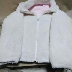 UNIQLOユニクロのボアジャケット150サイズの画像
