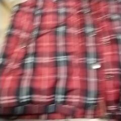可愛いチェックのベストです。サイズ150？の画像