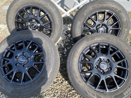 取引中
  [値下げしました!!] 195/65/r15  15インチスタッドレスホイールセット