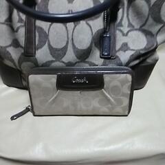 COACHコーチのトートバッグと長財布のセットです。値下げしました⭕の画像