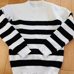 ur's ユアーズ オーバーサイズボーダーニットプルオーバーの画像