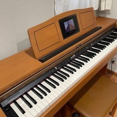 Roland 電子ピアノの画像