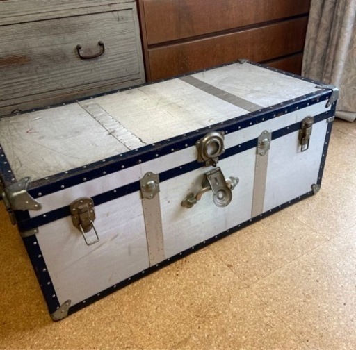 ジュラルミントランク　大型　ビンテージ　昭和レトロ