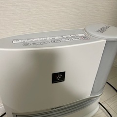 SHARPセラミックファンヒーターの画像