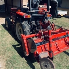 お話中！　
値引き！美品！ヤンマートラクター　F235の画像