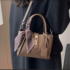 ミニ　トートバッグ　ショルダーバッグ　ブラウンの画像