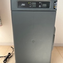 今年中の限定価格✴︎ポータブル冷温庫の画像