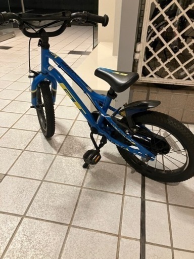 子供用自転車　マウンテンバイク　16インチ　GT