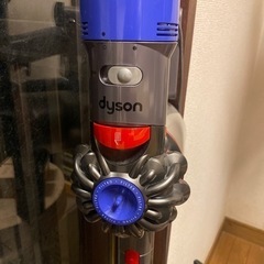 Dyson V7 slim コードレス掃除機中古品