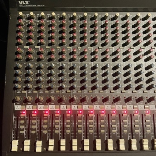 MACKIE アナログミキサー SR24・4