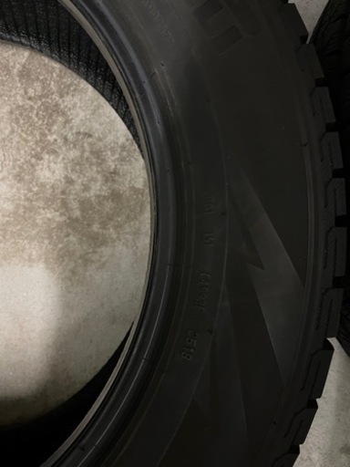商談中　中古スタッドレス　ピレリ　225/60R17 4本セット　フォレスター　アルファード等に