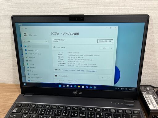 美品・SIM搭載〉0849  富士通 LIFEBOOK U938/S i5-7300U ８GB / SSD 256GB 第7世代 Win11 Office 軽量