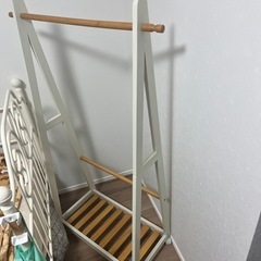 ¥500 洋服ラック