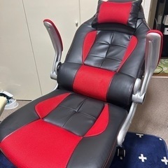 ゲーミングチェア　の画像