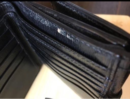 GUCCI二つ折り財布