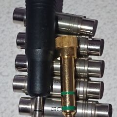 オーディオ用品 / 変換・中継・ 延長プラグ・アダプタ・コネクター / 色々の画像