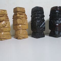アイヌの木彫り人形