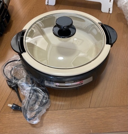 象印電気鍋　ZOJIRUSHI EP-PB10