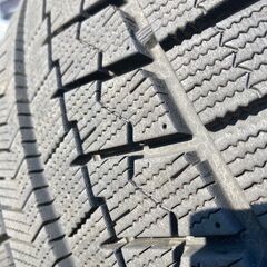 スタッドレスタイヤ　 225/45R 17　ブリヂストン　 BLIZZAK VRX 日本製の画像