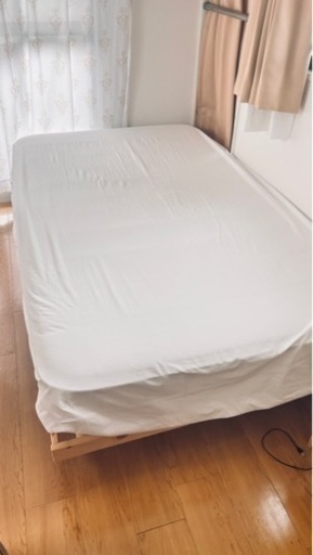 【引取りが決まりました】美品セミダブルベッド 使用期間1年未満 汚れなし フレームセット