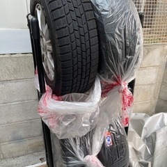 【受付終了】グッドイヤー　アイスナビ6    ２０５／６５Ｒ１５　スタッドレスタイヤ　ホイール付き
