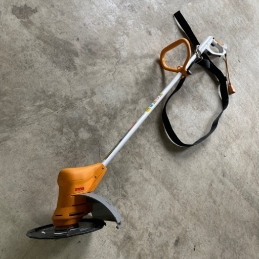 【完売しました】予備備品付き　草刈機（京セラRYOBI)
