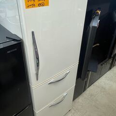 リサイクルショップどりーむ荒田店　No8674 冷蔵庫 ２６５L　日立　２００９年製　３ドア　自動製氷機能付き♪　動作確認OK♪