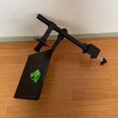 モニターアーム