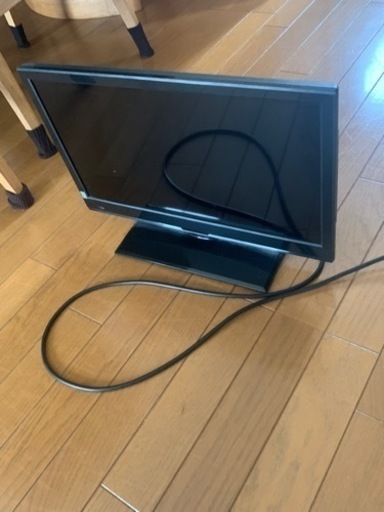 液晶テレビ