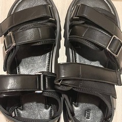 WYM LIDNM SHARK SOLE SANDAL