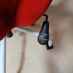 廃盤品　フランフラン スワン　チェアー　レッドの画像