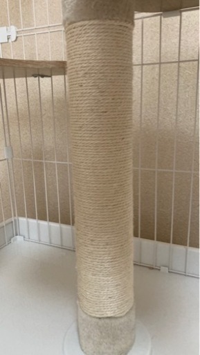 猫ケージ　キャットケージ　棚板４段　爪研ぎポール付き