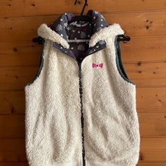 お値下げ🍀超カワイイ❣️リバーシブルベスト　160の画像