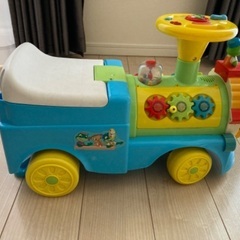 子供用乗り物　の画像