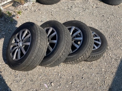 195/65/15 スタッドレス　ZRR80、Voxy Noahなど