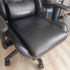 【ゲーミングチェア】 GT Racingの画像