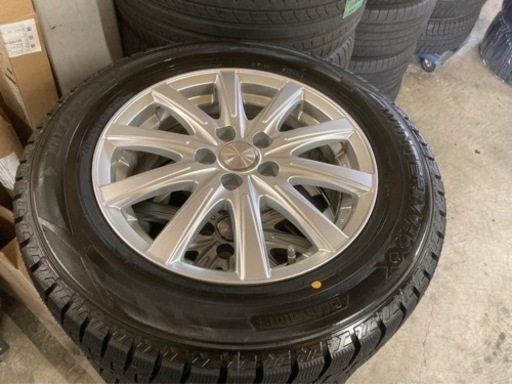 ??美品！バリ溝‼️2022年スタッドレス‼️プリウス等‼️195/65R15‼️??