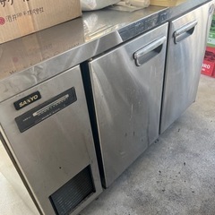 コールドテーブル