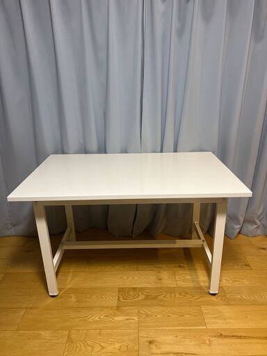 堅牢なデスク　作業台　荷重最大300㎏